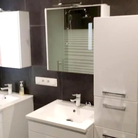 Holiday home 3 Bedrooms House With View And Wifi At Jette *